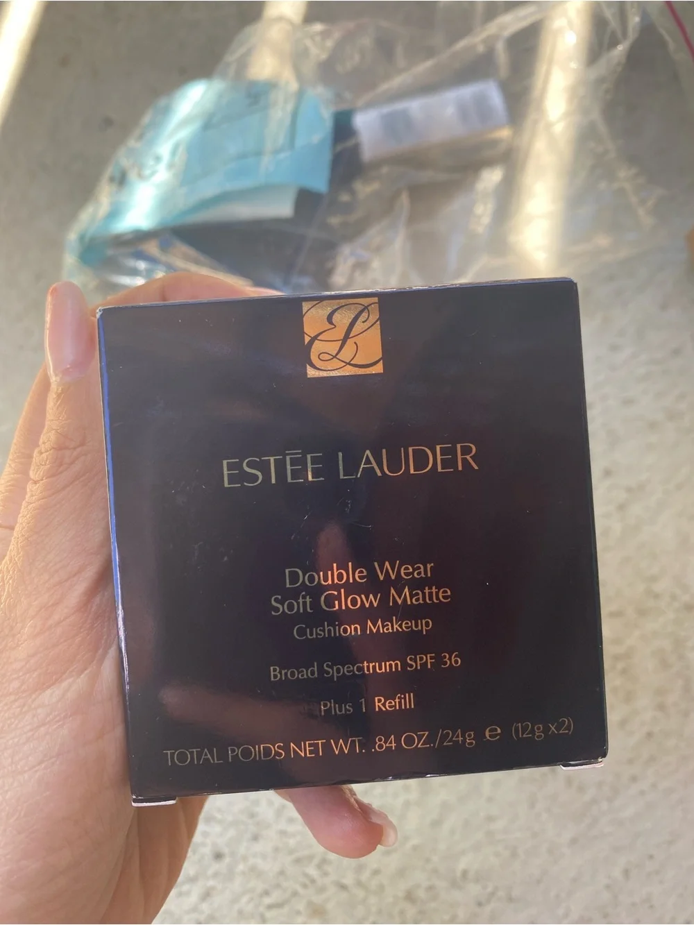 Estée Lauder Double Wear Soft Glow Matte Cushion 1w1- Navy & Gold Packaging